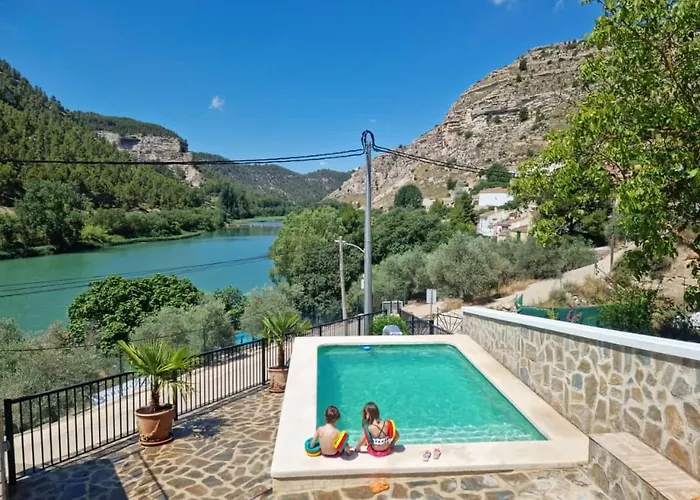Alcala Del Jucar, Casa Rural Rio Tranquilo 1 -Piscina Privada-